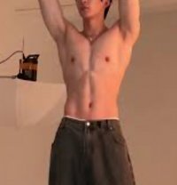 David for threesome - Transsexual escort in Kuwait