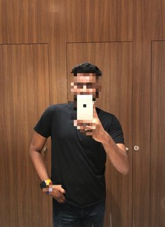 David - dominatrix in Colombo Photo 1 of 4