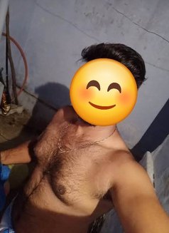 David - Male escort in Chennai Photo 2 of 2