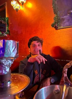 David - Acompañantes masculino in Dubai Photo 5 of 7