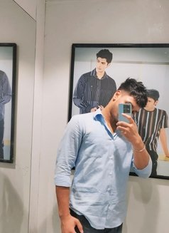 David(only for Females) - Male escort in Jalandhar Photo 2 of 3