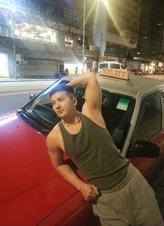 David White - Male escort in Bangkok Photo 3 of 5