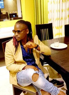 Davidson Mongare - Male escort in Incheon Photo 1 of 9