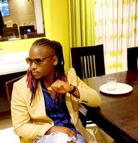 Davidson Mongare - Male escort in Incheon