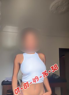 Davilla - escort in Abidjan Photo 1 of 6