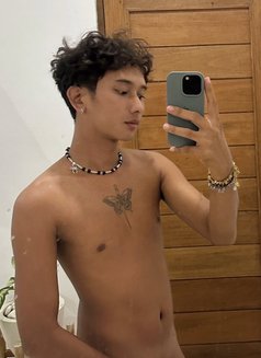 Davin Beryle - Acompañantes masculino in Bali Photo 6 of 6