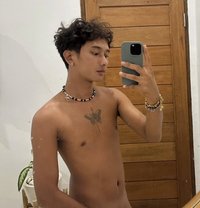 Davin Beryle - Male escort in Bali