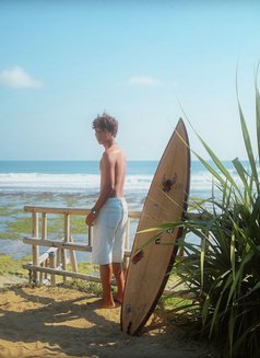 Davin Beryle - Male escort in Bali Photo 7 of 7