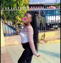 Davin - puta in Nairobi