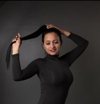 Davina - escort in London