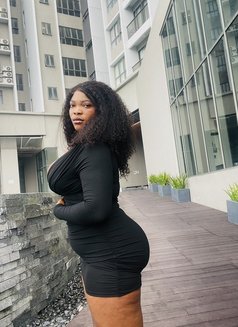 Davina - escort in Kuala Lumpur Photo 4 of 6