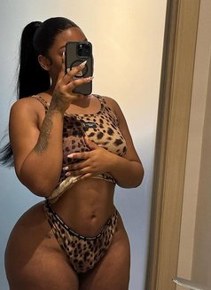 Davinaxx - puta in Dubai Photo 9 of 10