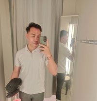 Davino - Male escort in Bali