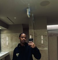 Davonte - Male escort in Ottawa