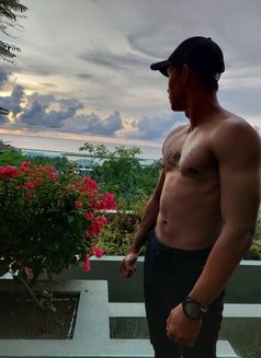 Dawin Galang - Male escort in Bali Photo 4 of 14