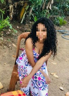 Day Zee Escort Service - escort in Kandy Photo 9 of 10