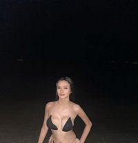 Dayana Davies - escort in Manila
