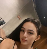 Dayana Davies - escort in Manila