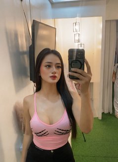 Dayana Davies - escort in Manila Photo 13 of 14