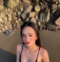 Dayana Davies - escort in Manila