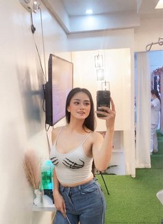 Dayana Davies - escort in Manila Photo 19 of 19