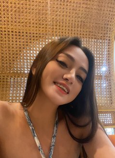 Dayana Davies - escort in Manila Photo 27 of 27