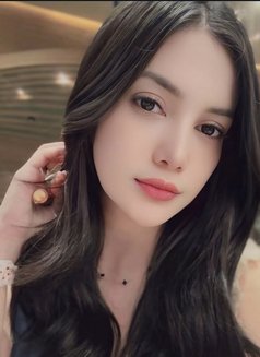 Dayana Here - puta in Bali Photo 4 of 4