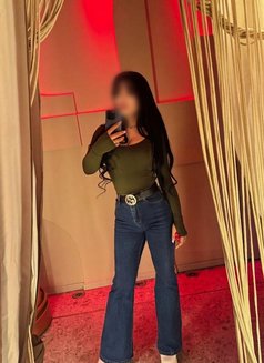 Dayana - escort in Dubai Photo 6 of 13