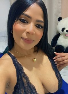 Dayanara - escort in Abu Dhabi Photo 2 of 2