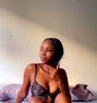 Dayleen - escort in Beirut Photo 22 of 22