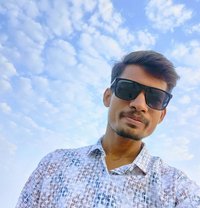 Dc 2204 - Acompañantes masculino in Ahmedabad Photo 1 of 1