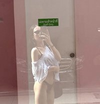 Dear Na - Transsexual escort in Doha