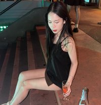 Dear Na - Transsexual escort in Doha