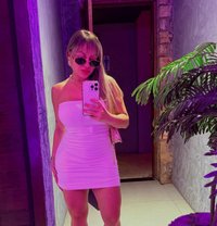 Debbi - escort in Rome