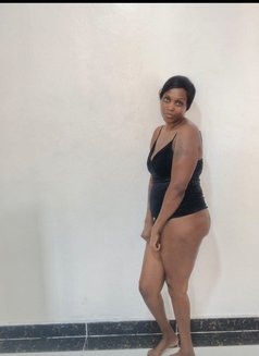 Debbie - escort in Tel Aviv Photo 2 of 2