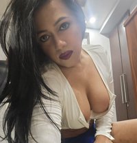 Deblina - Transsexual escort in New Delhi