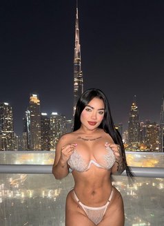 Débora Huge Ass and Sweet Femine Face - Transsexual escort in Dubai Photo 2 of 4