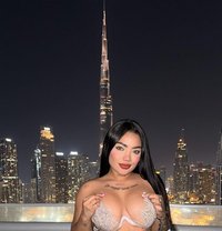 Débora Huge Ass and Sweet Femine Face - Transsexual escort in Dubai