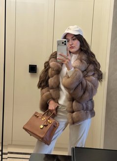 Deborah Anal Addict - escort in Hong Kong Photo 5 of 6