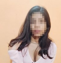 Ritika here🦋 Cam show & meet❣️꧂ - puta in Bangalore Photo 1 of 3