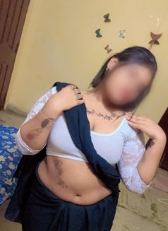 Decent Homely Housewife and College Girl - escort in Bangalore Photo 4 of 4