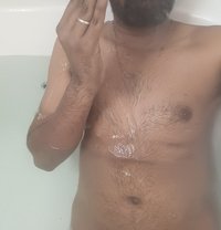 Decent Man - Male adult performer in Jaipur