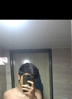 Decent Man - Male adult performer in Jaipur Photo 4 of 4