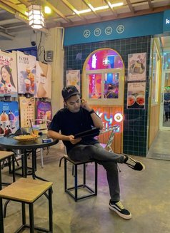 Deddy - Acompañantes masculino in Bali Photo 2 of 2