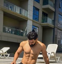 Dee alex - Male escort in Dubai