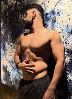 Dee alex - Acompañantes masculino in London Photo 7 of 11