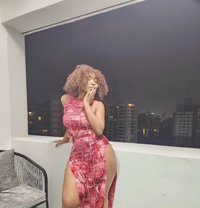 Dee - escort in Nairobi