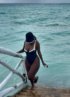 Dee - puta in Phuket Photo 5 of 6