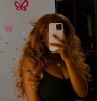 Dee_Vine - escort in Enugu