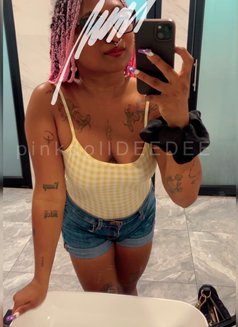 DeeDee - escort in Pattaya Photo 12 of 18